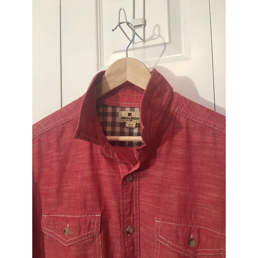 WOOLRICH Button Shirt ~‎ Men XL Red Short Sleeve Chambray Cotton Work Wear